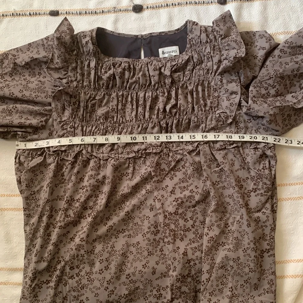 Floral Ruffle Blouse - Brown - Picture 15 of 16